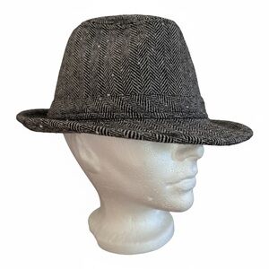 Vintage Tweed Grey Fedora Hat Herringbone Structured Stylish Preppy